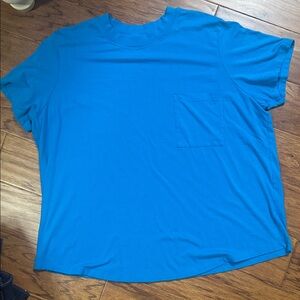 VGUC Universal Standard Garçon Tee Size M
